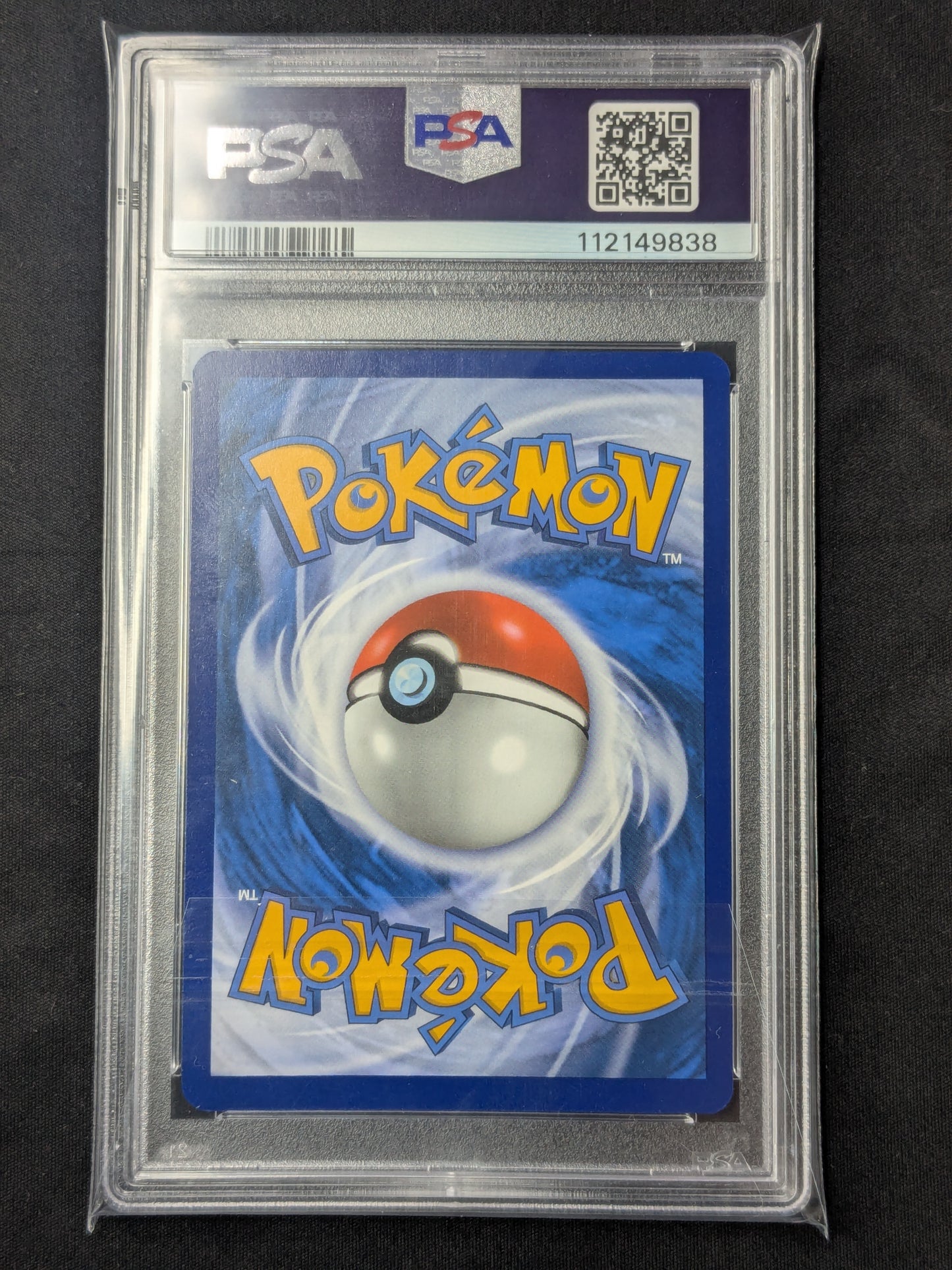 Pikachu 160/159 Crown Zenith PSA 10