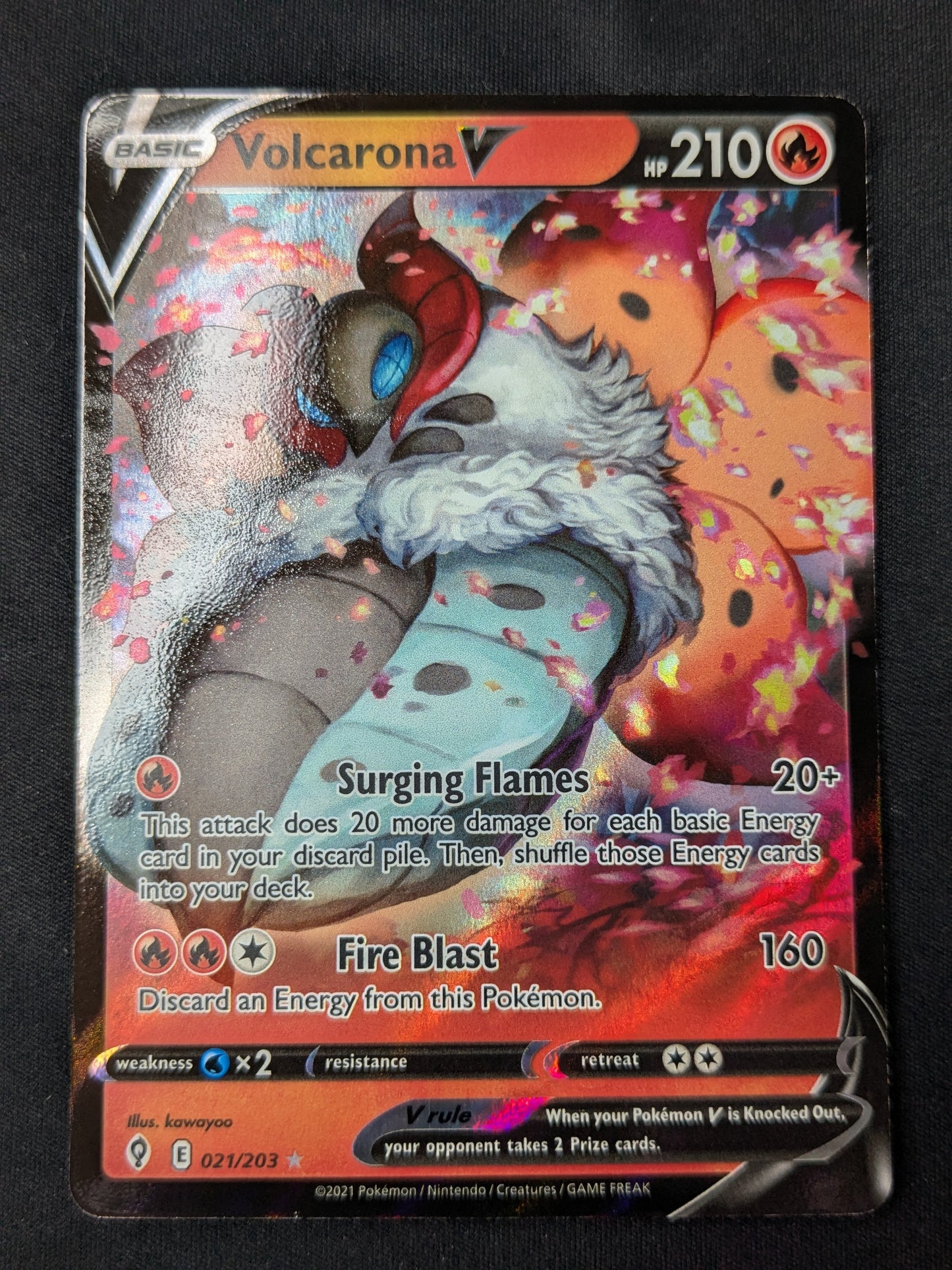 Volcarona V - 021/203 - SWSH07: Evolving Skies